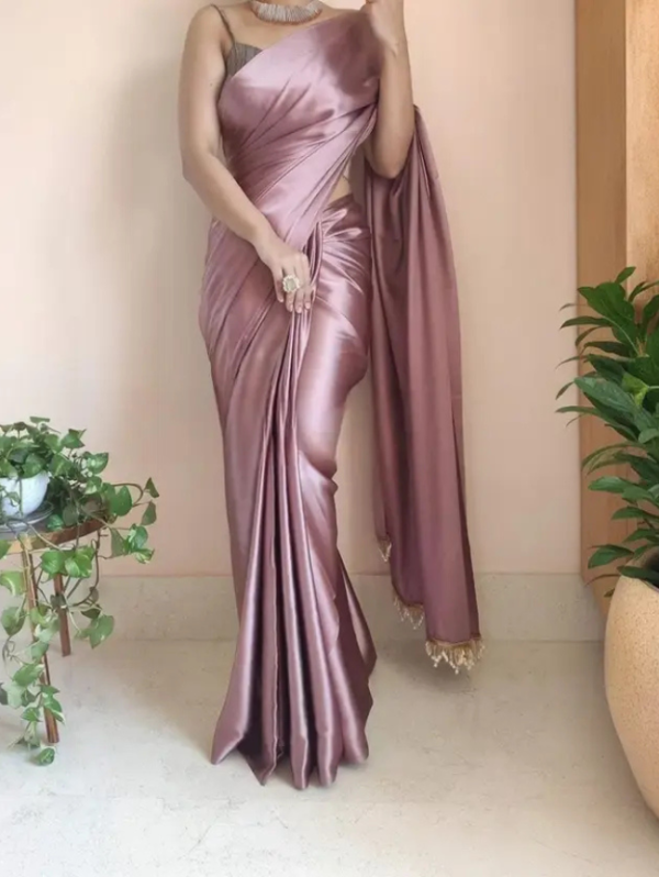 Solid/Plain Bollywood Satin, Silk Blend Saree (Pink)
