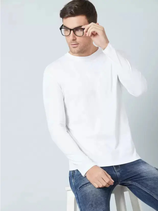 Men Solid Round Neck Polyester White T-Shirt