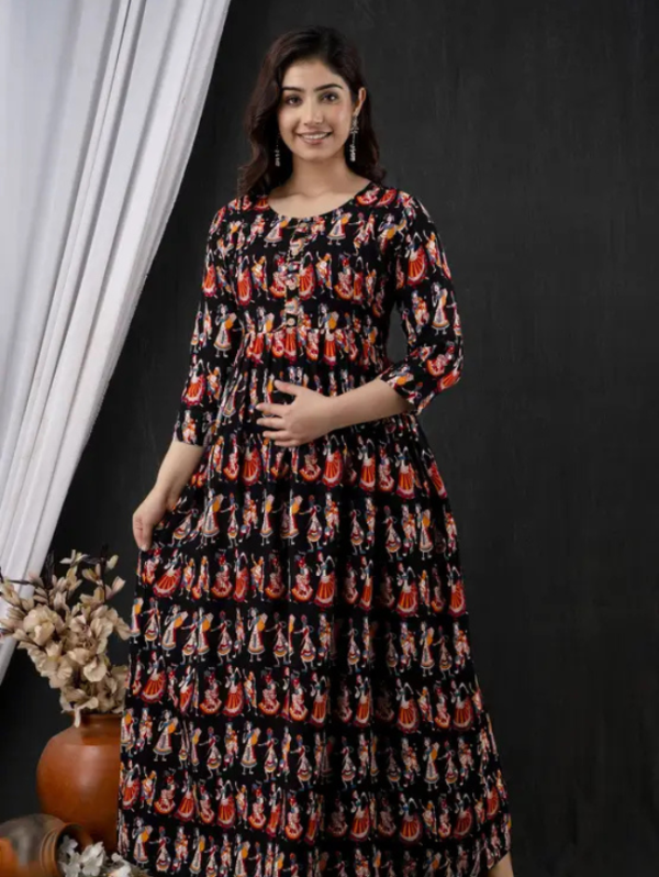 Women Fit and Flare Black Below Knee Dress