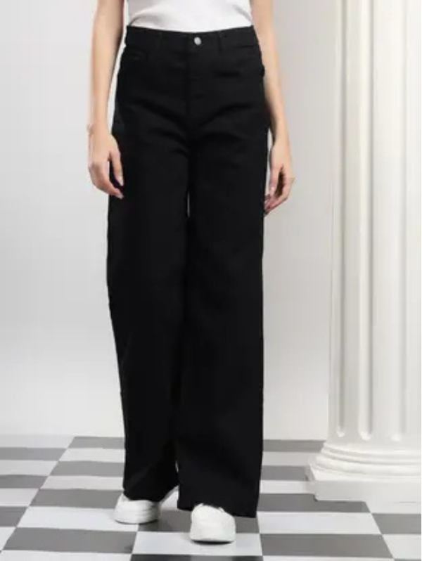 Women Straight Fit High Rise Black Jeans